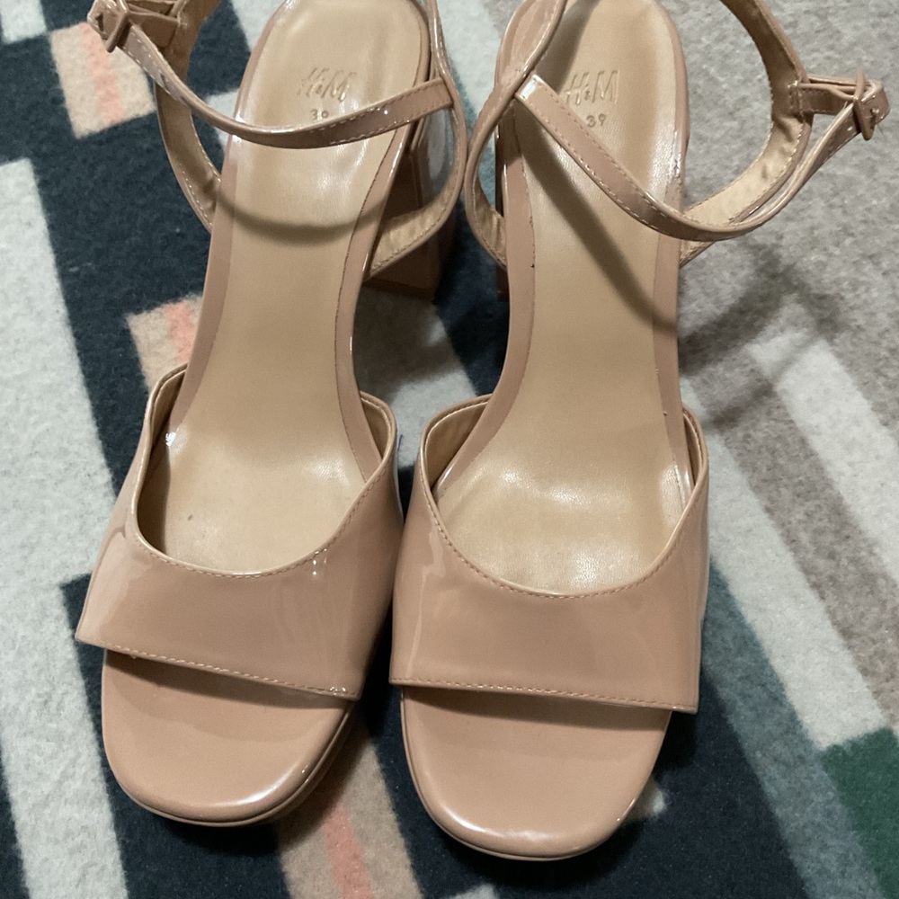 H&M Nude Patent Block Heel Sandals